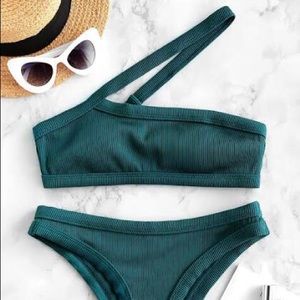 Brand new Zaful swimsuit